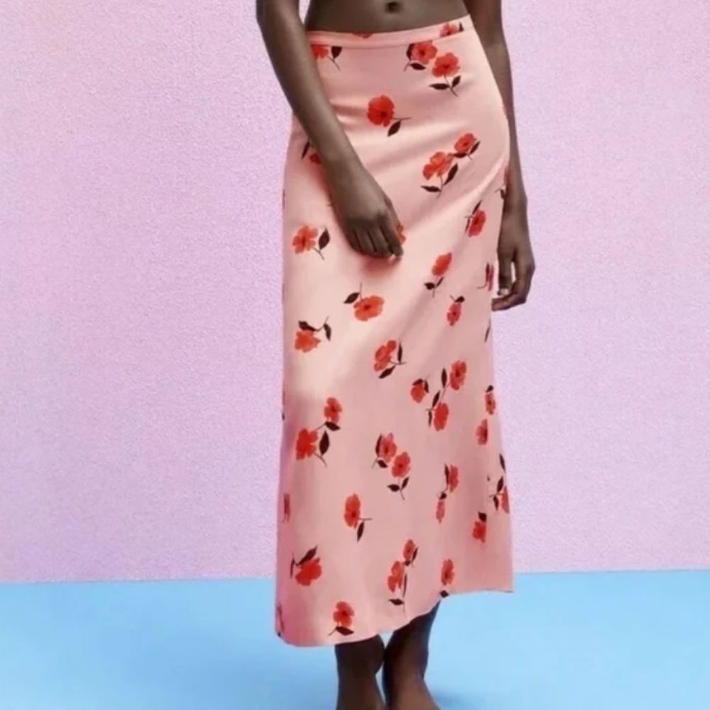 Zara Pink Floral Printed Linen Midi Skirt Size Medium - Red Flower Pattern